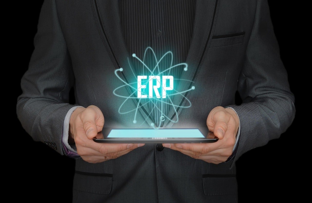 ERP, CRM, MES : quelles différences et pour quels usages ?
